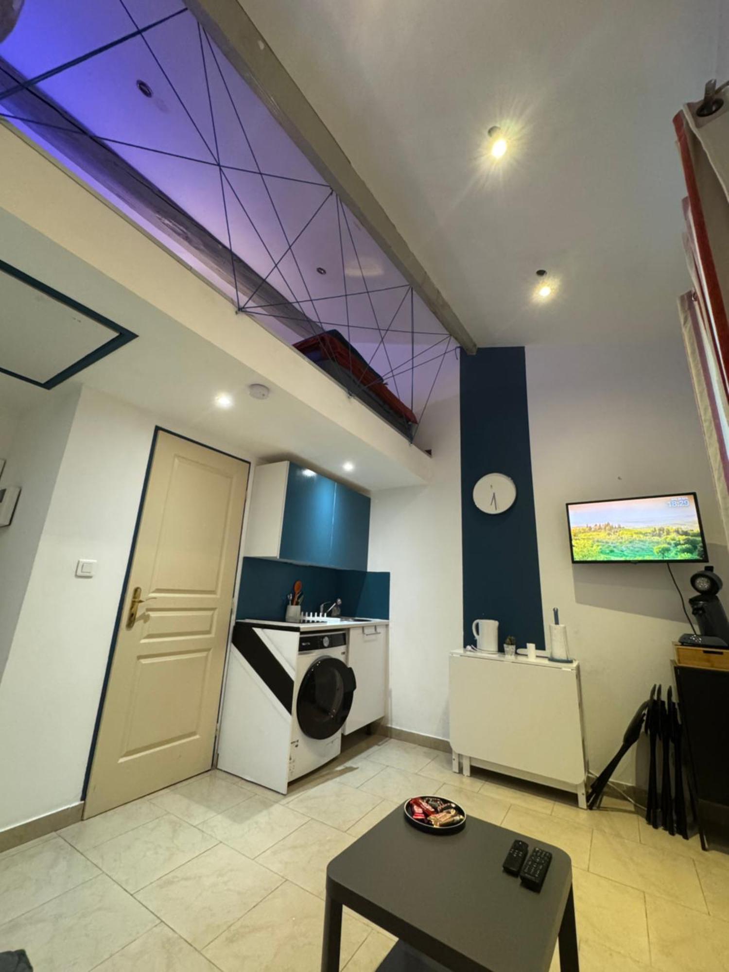 Tres Beau Studio 9Eme Marseille Luaran gambar